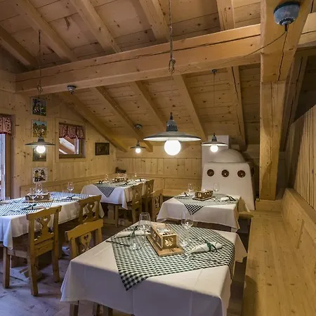 Agritur Ciasa Do Pare Farm stay Soraga